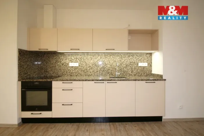 Pronájem bytu 1+kk, Týniště nad Orlicí, 17. listopadu, 45 m2