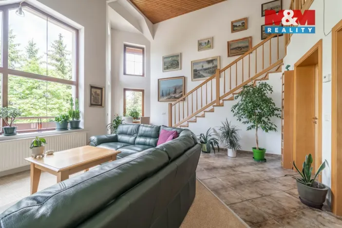 Prodej rodinného domu, Benecko, 224 m2