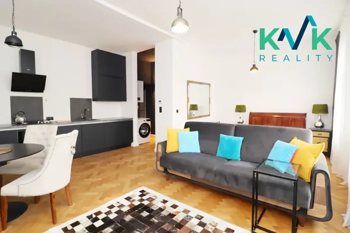 Prodej bytu 1+kk, Karlovy Vary, Sadová, 50 m2
