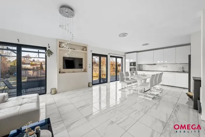 Prodej rodinného domu, Sulice, K Hájku, 212 m2