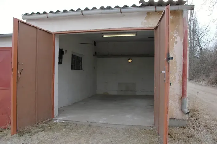 Prodej garáže, Plzeň, Edvarda Beneše, 20 m2