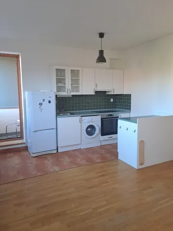 Pronájem bytu 1+kk, Dobřichovice, V Zahradách, 36 m2