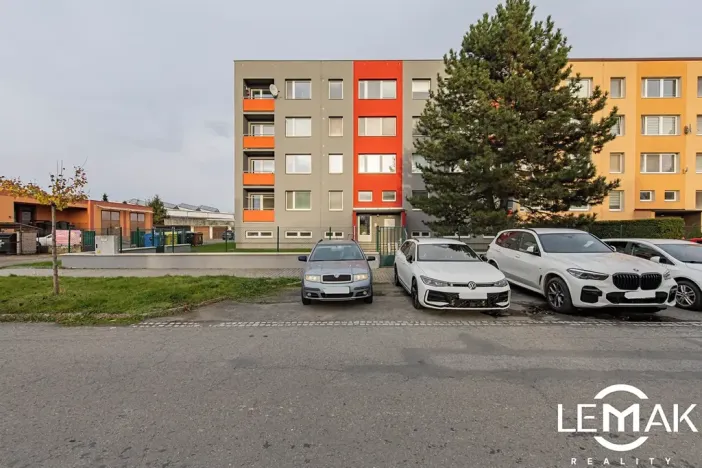 Prodej bytu 3+1, Velká Bystřice, Nádražní I, 68 m2