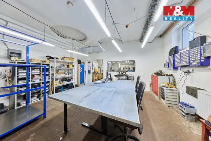 Prodej výrobních prostor, Trutnov - Horní Staré Město, 1667 m2