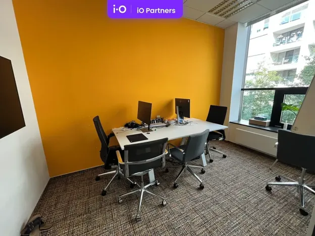 Pronájem kanceláře, Praha - Karlín, Rohanské nábřeží, 466 m2