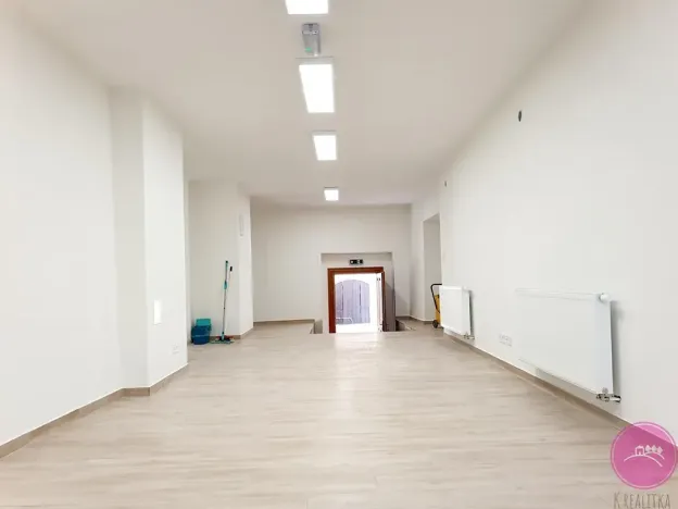 Pronájem kanceláře, Olomouc, Uhelná, 80 m2