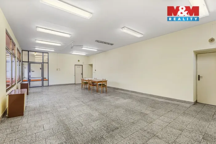 Prodej obchodního prostoru, Kryry - Stebno, 345 m2