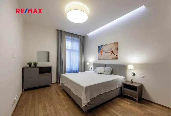 Prodej bytu 2+kk, Praha - Staré Město, Křižovnická, 71 m2