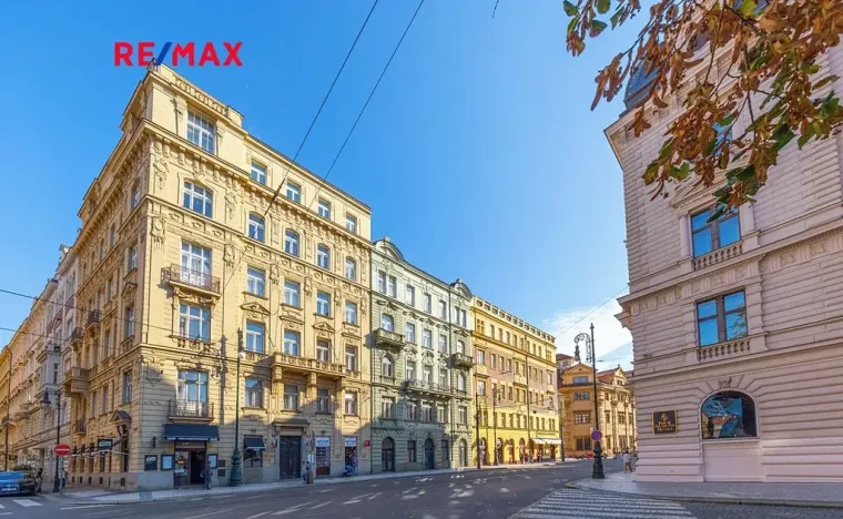 Prodej bytu 2+kk, Praha - Staré Město, Křižovnická, 71 m2