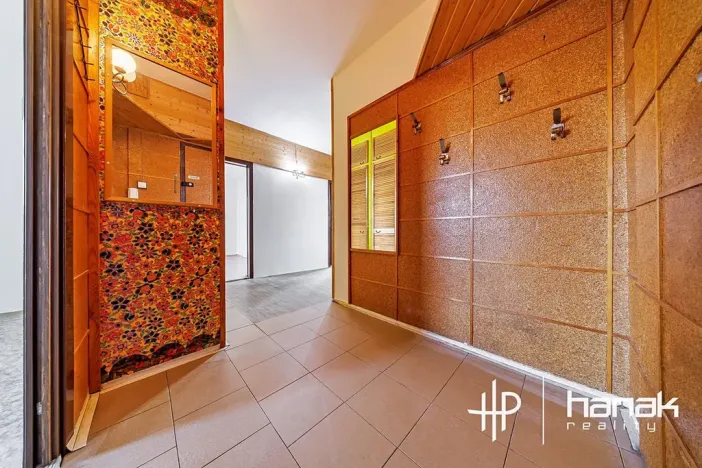 Prodej bytu 3+1, Olomouc, Družební, 78 m2