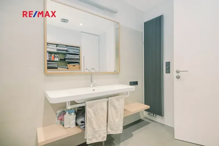 Prodej atypického bytu, Pardubice, Nerudova, 160 m2