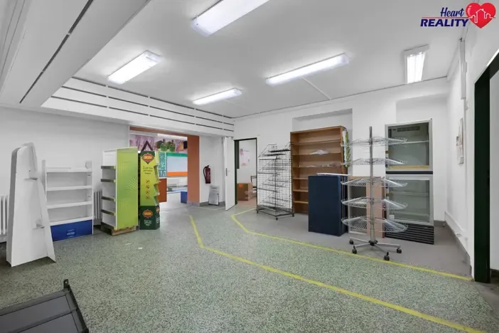 Prodej obchodního prostoru, Vítkov, Komenského, 1480 m2