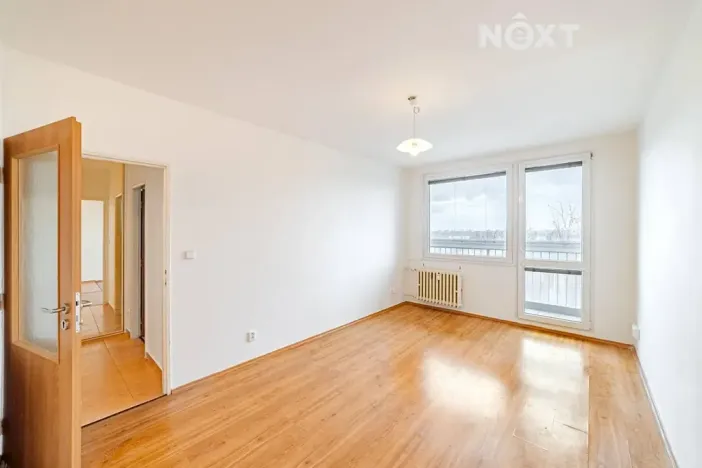 Pronájem bytu 2+kk, Praha - Prosek, Litvínovská, 45 m2