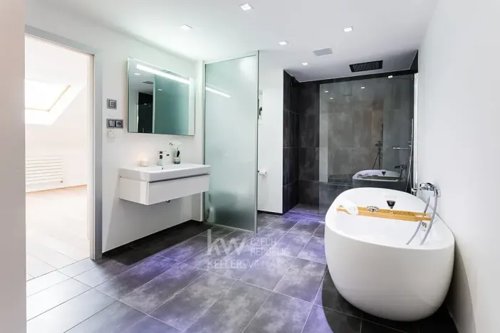 Prodej bytu 5+kk, Praha - Bubeneč, Jaselská, 192 m2