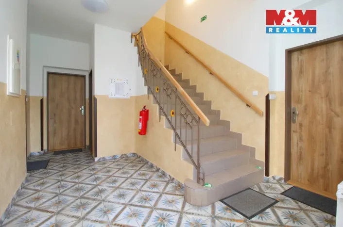 Pronájem bytu 1+kk, Hradec Králové - Slezské Předměstí, Bratří Štefanů, 37 m2