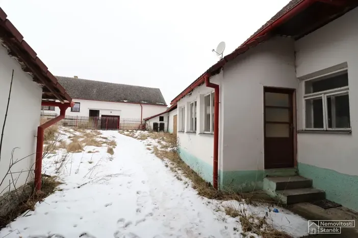 Prodej rodinného domu, Drahonice, 278 m2