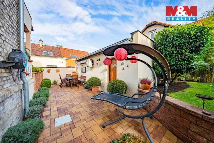 Prodej obchodního prostoru, Kladno - Kročehlavy, Vrchlického, 163 m2