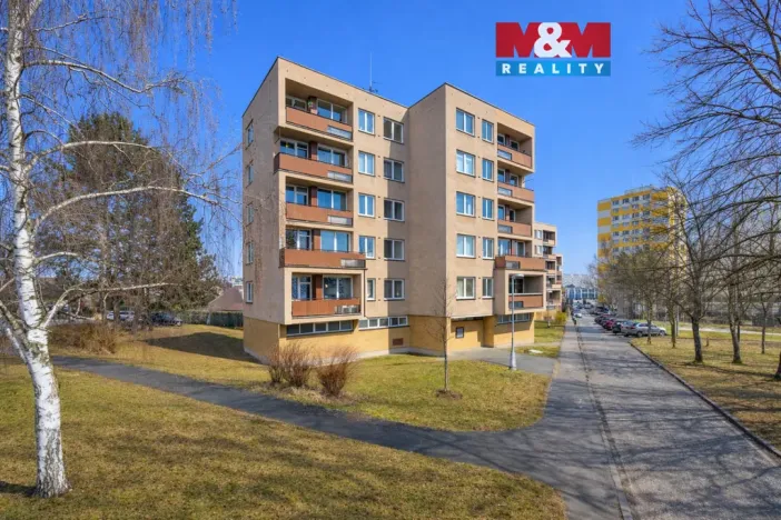 Pronájem bytu 3+1, Hradec Králové - Třebeš, Pod Strání, 77 m2