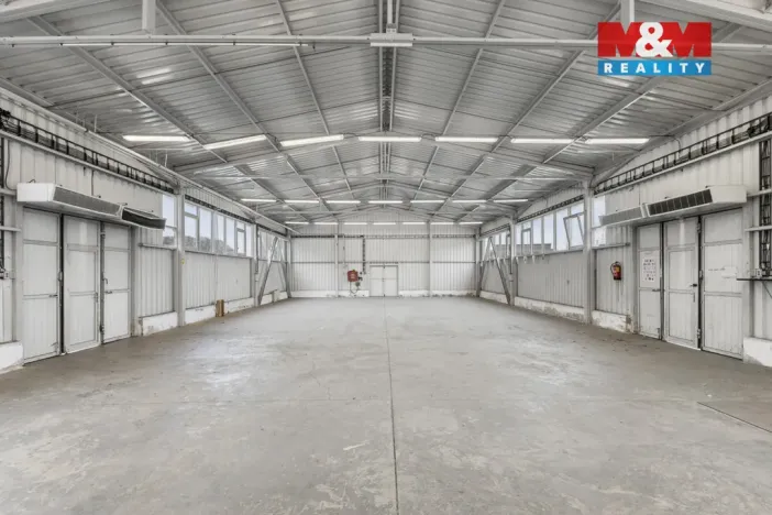 Pronájem výrobních prostor, Libušín, Důl Max, 768 m2