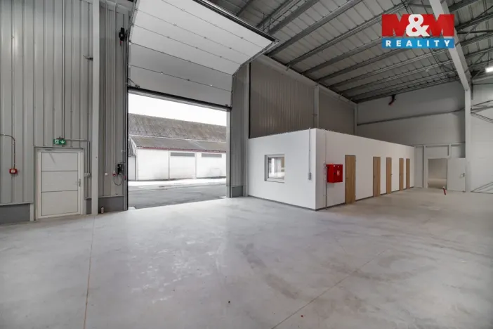 Prodej skladu, Cerekvice nad Loučnou - Pekla, 2380 m2