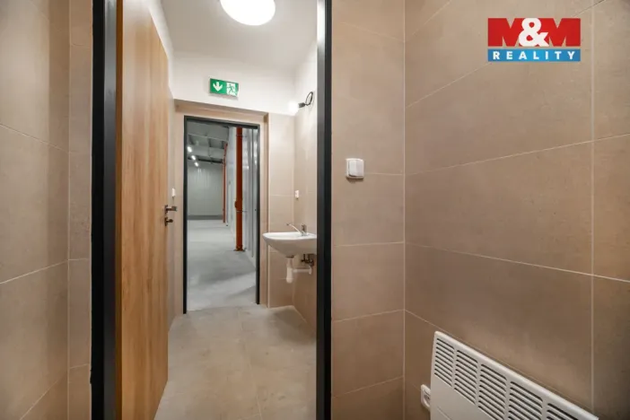 Prodej skladu, Cerekvice nad Loučnou - Pekla, 788 m2