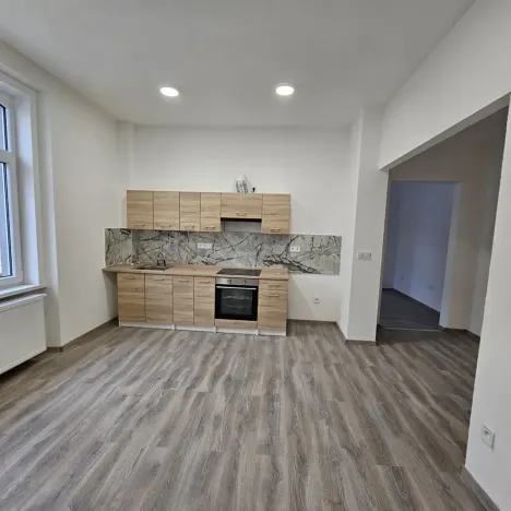 Pronájem bytu 2+1, Lovosice, 8.května, 61 m2