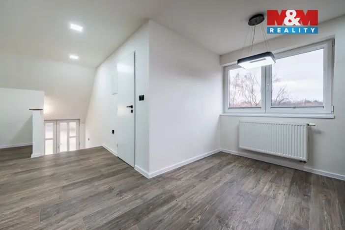 Prodej rodinného domu, Radonice, Růžičkova, 182 m2