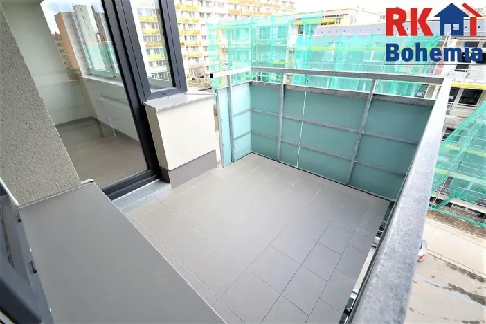 Pronájem bytu 2+kk, Praha - Žižkov, V zahrádkách, 55 m2