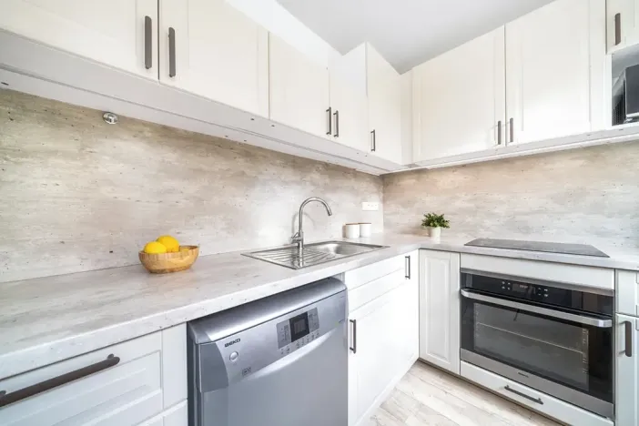 Prodej bytu 2+1, Praha - Vokovice, Syrská, 52 m2