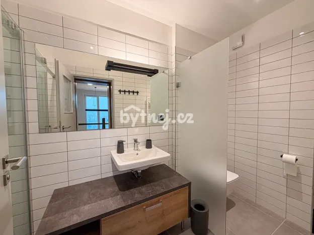 Pronájem bytu 1+kk, Brno - Trnitá, Křenová, 2641 m2