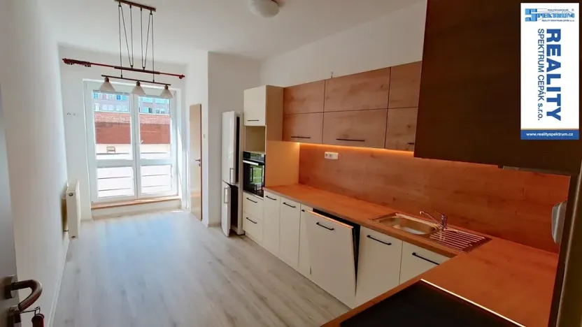 Pronájem bytu 3+1, České Budějovice, Jeronýmova, 108 m2