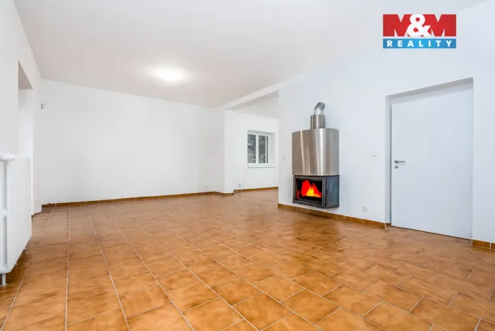 Prodej rodinného domu, Praha - Horní Počernice, Jasenná, 292 m2