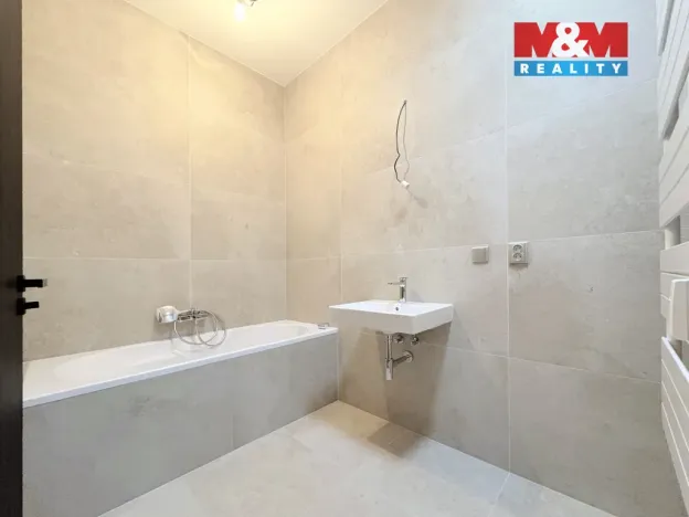 Prodej bytu 2+kk, Želešice, 24. dubna, 81 m2