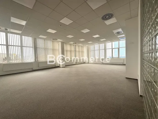 Pronájem kanceláře, Brno, Purkyňova, 25 m2