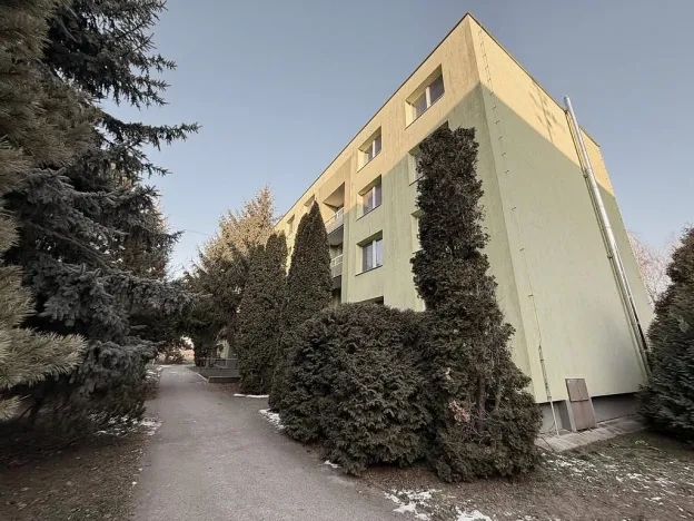 Pronájem bytu 2+1, Hrušovany u Brna, Sídliště, 64 m2