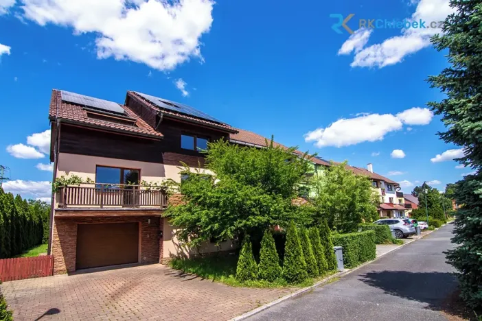 Prodej rodinného domu, Baška, 350 m2