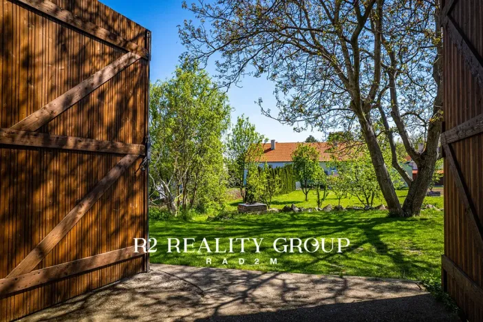 Pronájem rodinného domu, Skalka, 446 m2