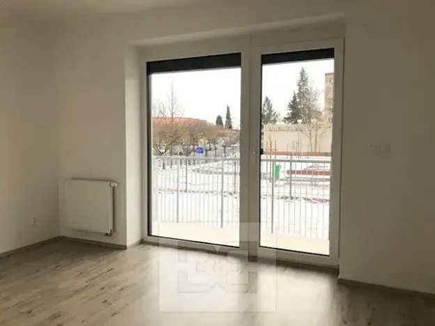 Pronájem bytu 2+kk, Klatovy, Cibulkova, 56 m2