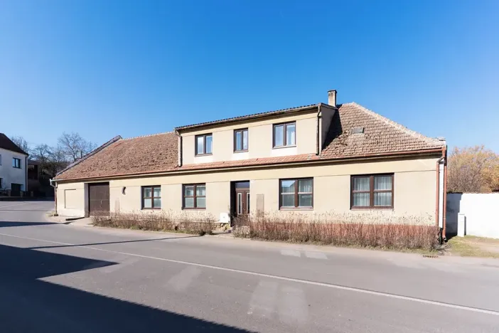 Prodej činžovního domu, Nová Ves, 217 m2