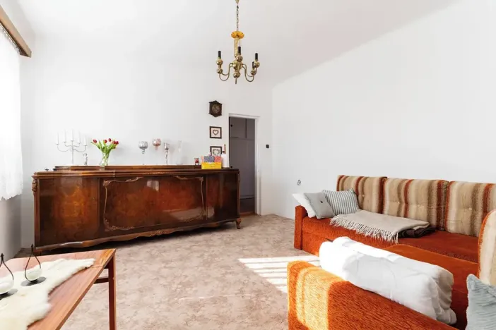 Prodej činžovního domu, Nová Ves, 217 m2