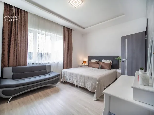 Prodej rodinného domu, Květnice, Krokusová, 243 m2