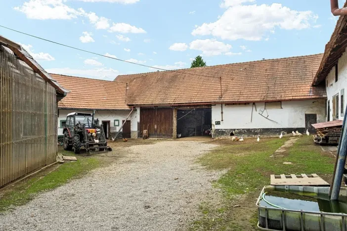 Prodej zemědělské usedlosti, Popovice, 718 m2