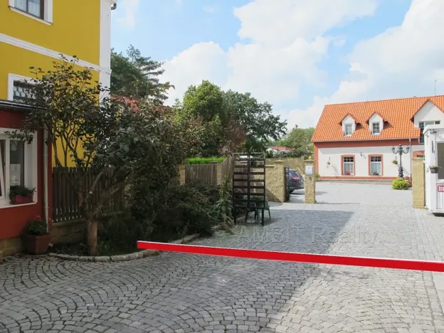 Pronájem kanceláře, Praha - Řepy, Žalanského, 53 m2