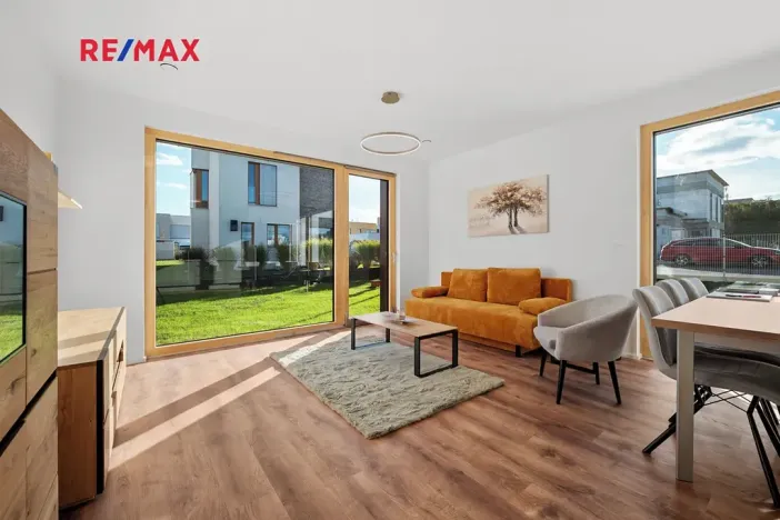 Prodej rodinného domu, Praha - Horní Počernice, Krotitelů, 197 m2