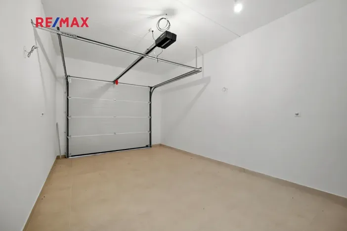 Prodej rodinného domu, Praha - Horní Počernice, Krotitelů, 197 m2