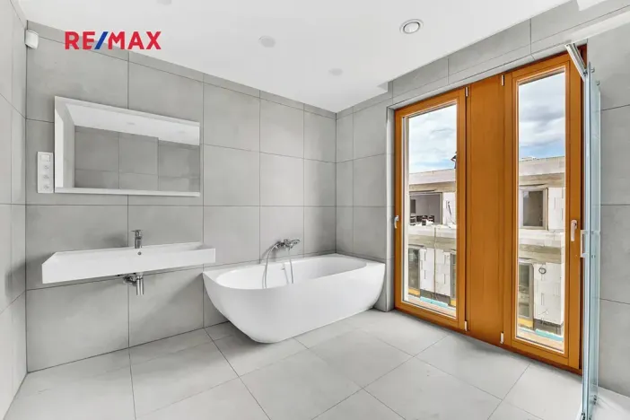 Prodej rodinného domu, Praha - Horní Počernice, Krotitelů, 197 m2