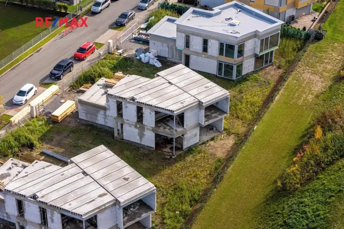 Prodej rodinného domu, Praha - Horní Počernice, Krotitelů, 197 m2