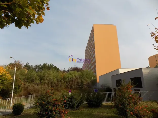 Pronájem bytu 1+1, Praha - Troja, Krynická, 40 m2