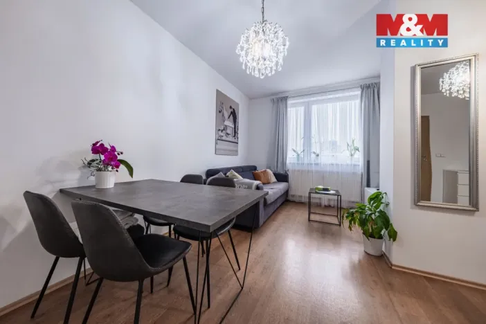 Prodej bytu 1+kk, Praha - Modřany, Vorařská, 44 m2