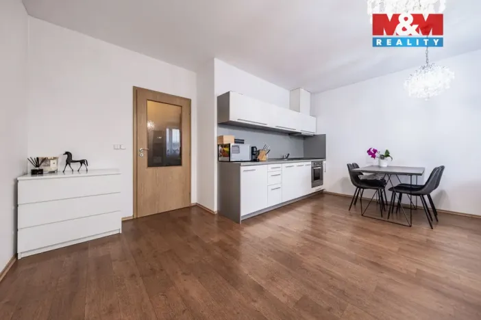 Prodej bytu 1+kk, Praha - Modřany, Vorařská, 44 m2
